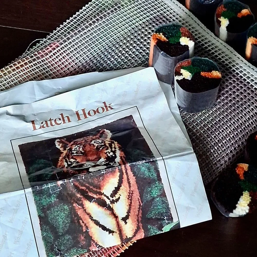 Vintage Latch Hook Kit Jungle Tiger Canvas Yarn Instructions 34